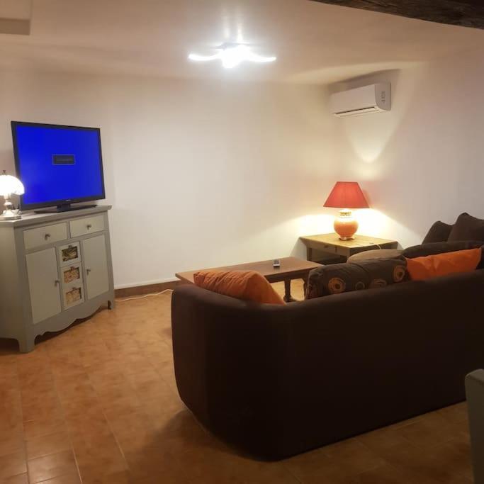 Vila Chez Nino Wifi Gratuit Beaulieu-sur-Loire Exteriér fotografie